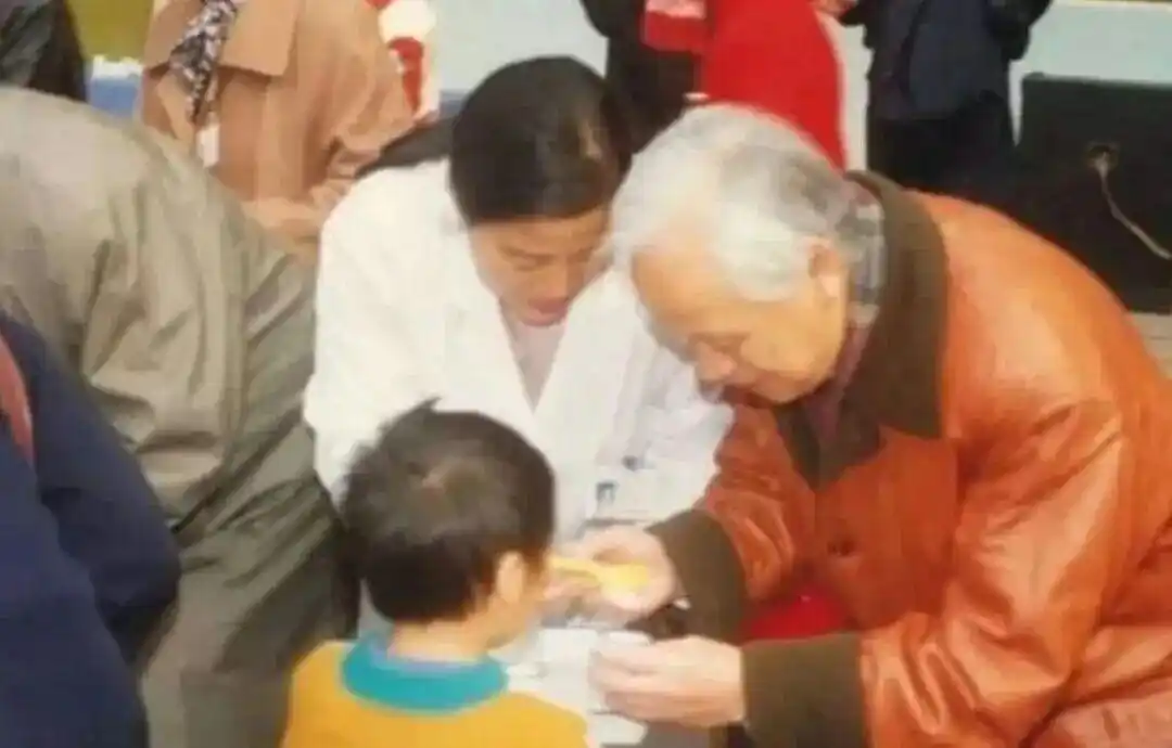 顾方舟诞辰100周年纪念活动_联合国通过决议：纪念“糖丸爷爷”_联合国教科文组织纪念顾方舟