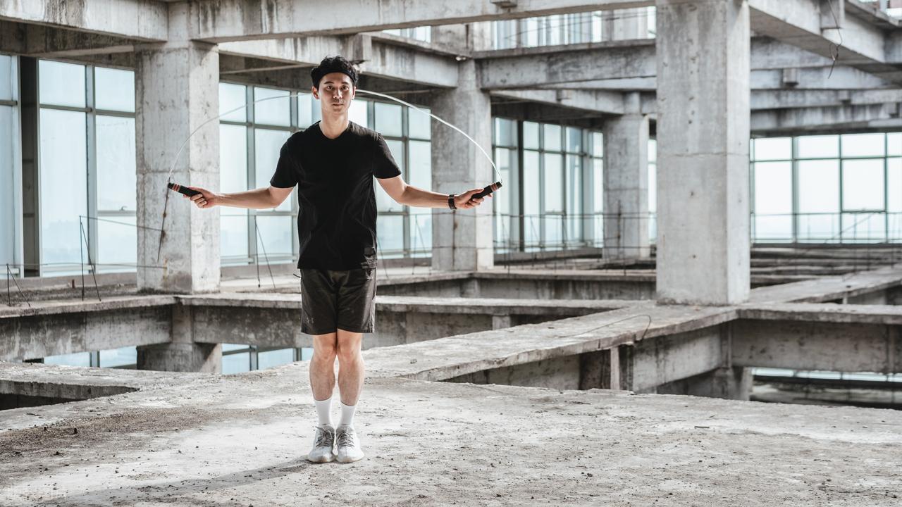 早起跳绳1000个燃脂效果_跳绳燃脂效率更高耗时更短_早上怎样运动才能减肥