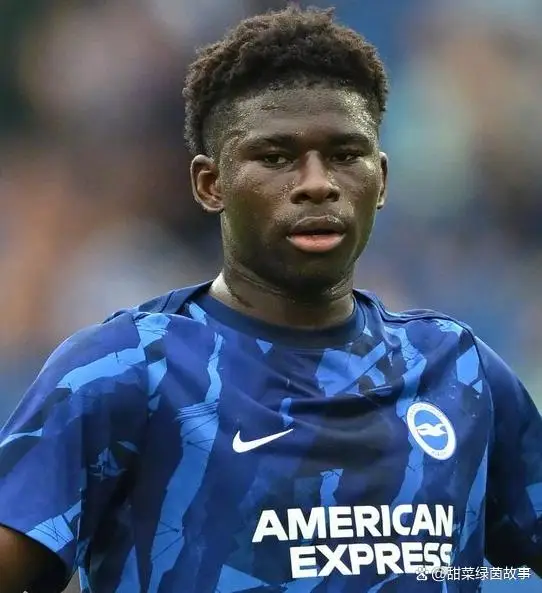 曼联中场球星_布莱顿巴莱巴未来计划_曼联中场球员转会传闻