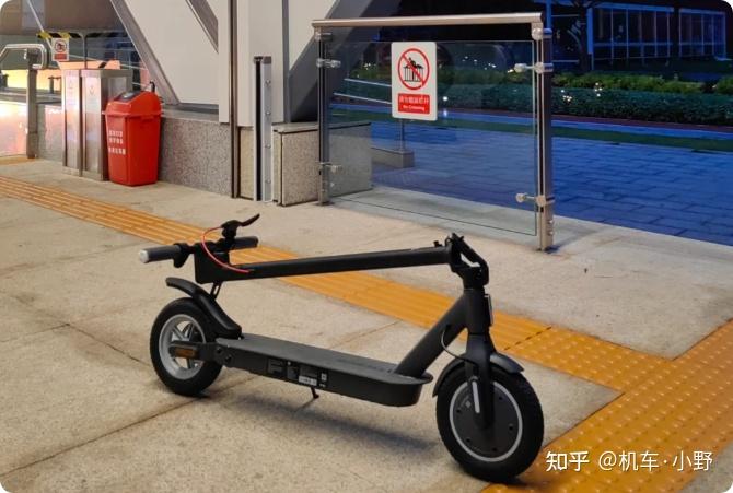 电动滑板车选购指南_优缺点分析_滑板车图片下载