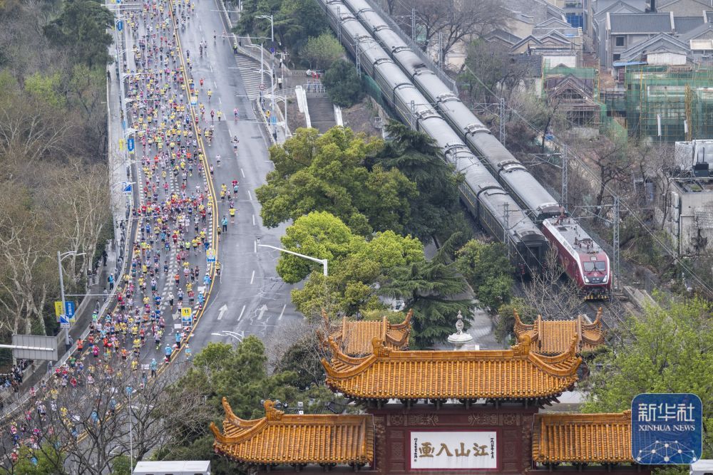 欧洲运动会闭幕式_欧洲运动会2015_欧洲运动会金牌榜