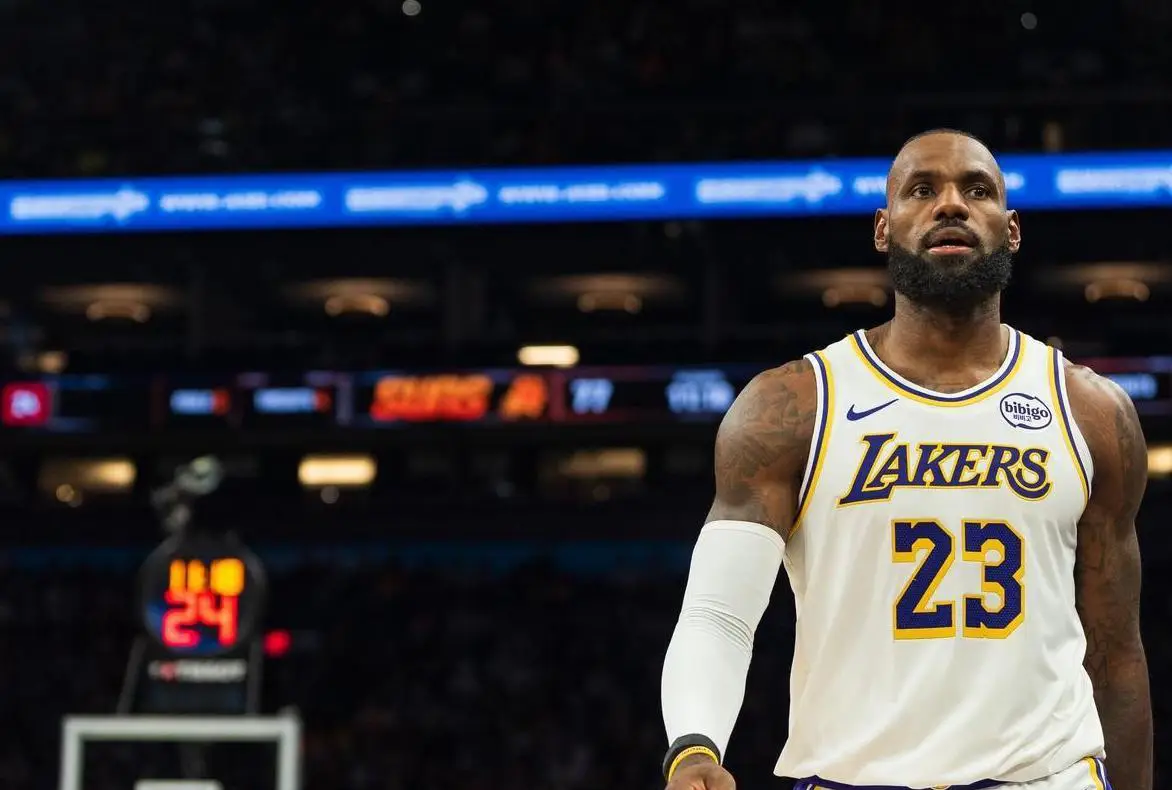 詹姆斯霸气表态：我没有任何短板！一屋不扫何以扫天下！