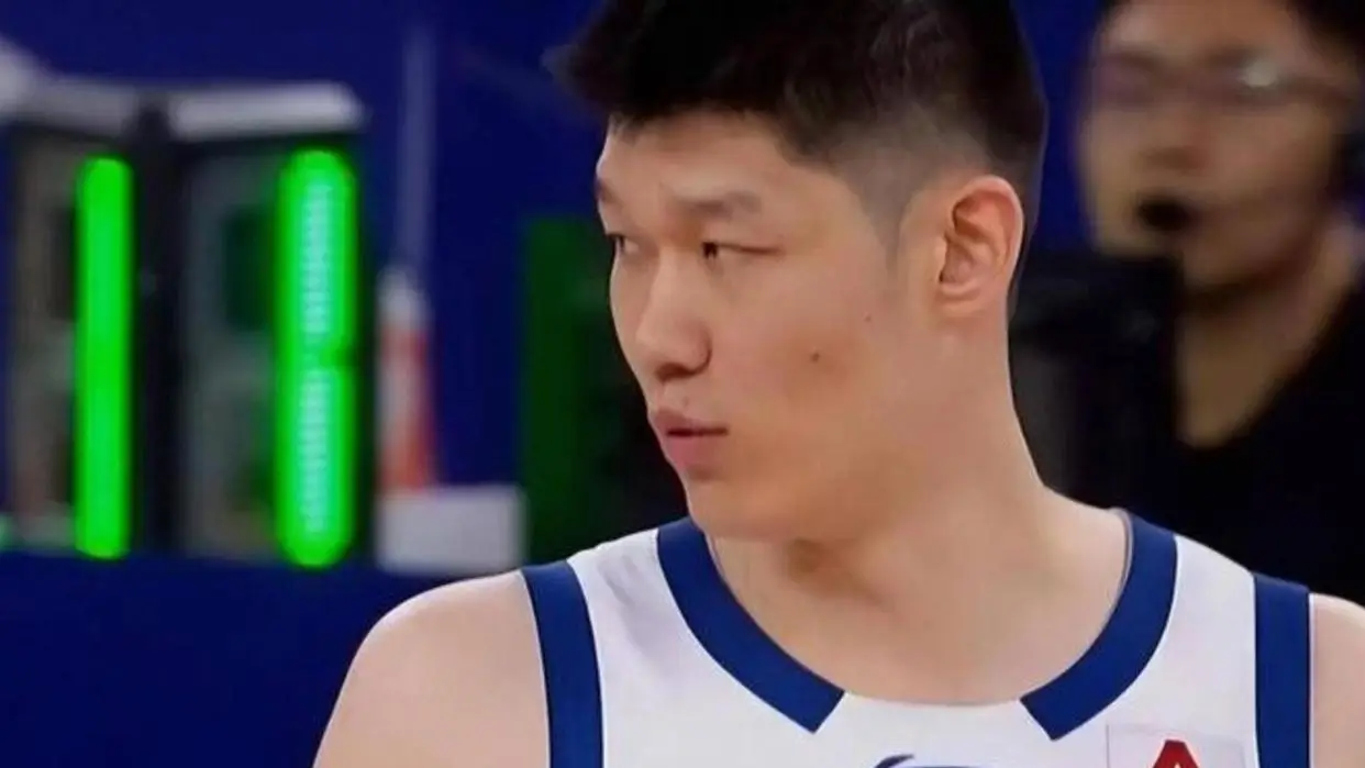 亚洲篮球锦标赛_胡金秋郭艾伦伤病情况_中国男篮伊朗男篮比赛分析