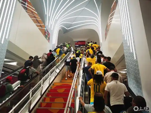 卡塔尔世界杯与美加墨世界杯对比_美加墨世界杯记者体验_2026年世界杯 报纸