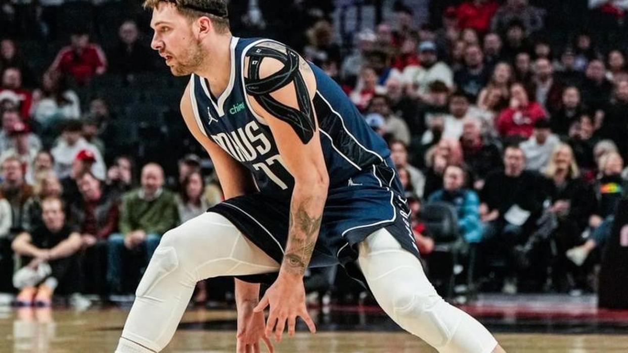 2026年NBA季后赛附加赛湖人鹈鹕对决_卢卡东契奇常规赛表现分析_2026nba常规赛