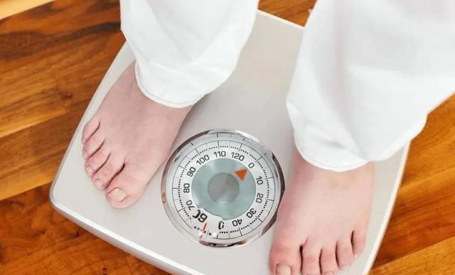 代谢健康型肥胖_中老年人健康体重_女性肌肉与寿命