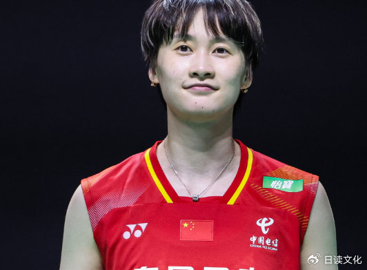 2026印尼羽毛球公开赛_陈雨菲VS莱恩2026印尼羽毛球公开赛女单首轮_陈雨菲艰难险胜莱恩晋级16强