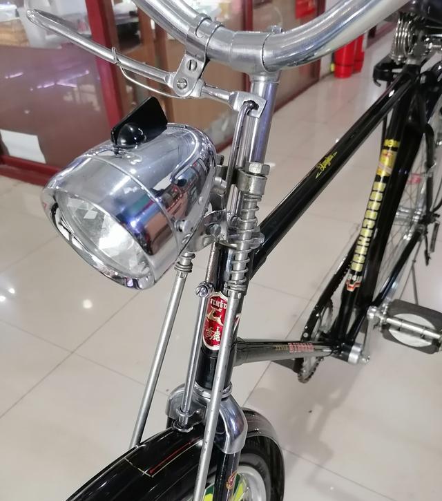 活飞自行车价格_七八十年代自行车品牌_老式二八大杠特点