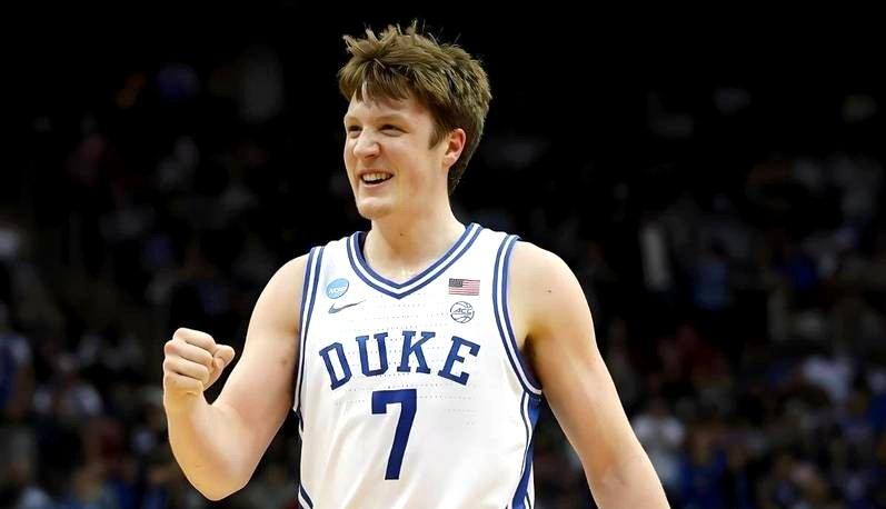 2026年nba季后赛对阵_2025届新秀实战对比弗拉格_2026年NBA总决赛尼克夺冠
