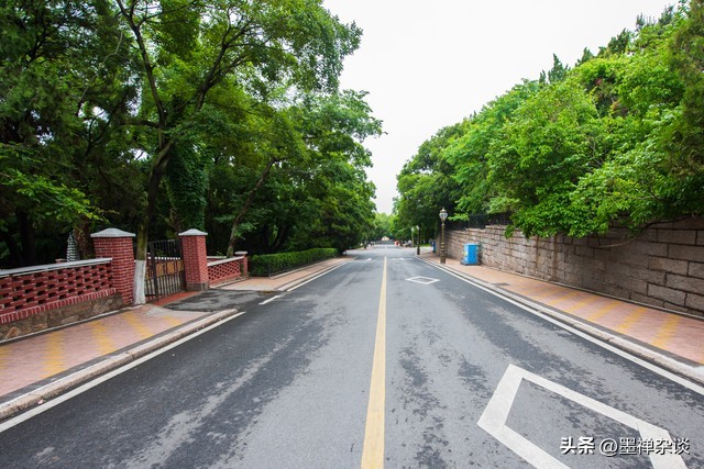 青岛15个宝藏地_青岛免费海滩攻略_为什么青岛海水蓝