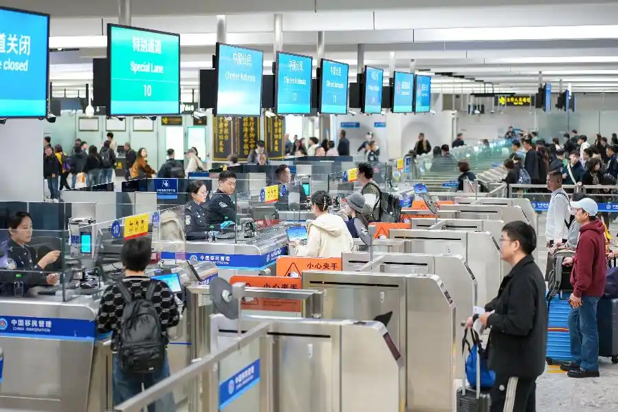 “中国式安全感”何以圈粉世界？这组数据给出答案