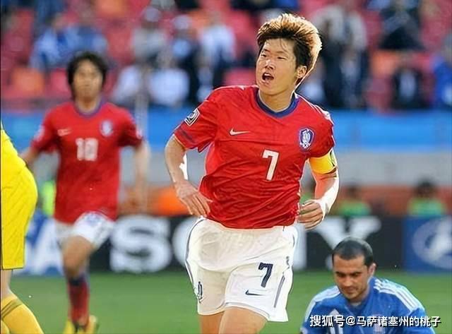 世界杯回顾：2002年世界杯，韩国队的战绩是怎样的？
