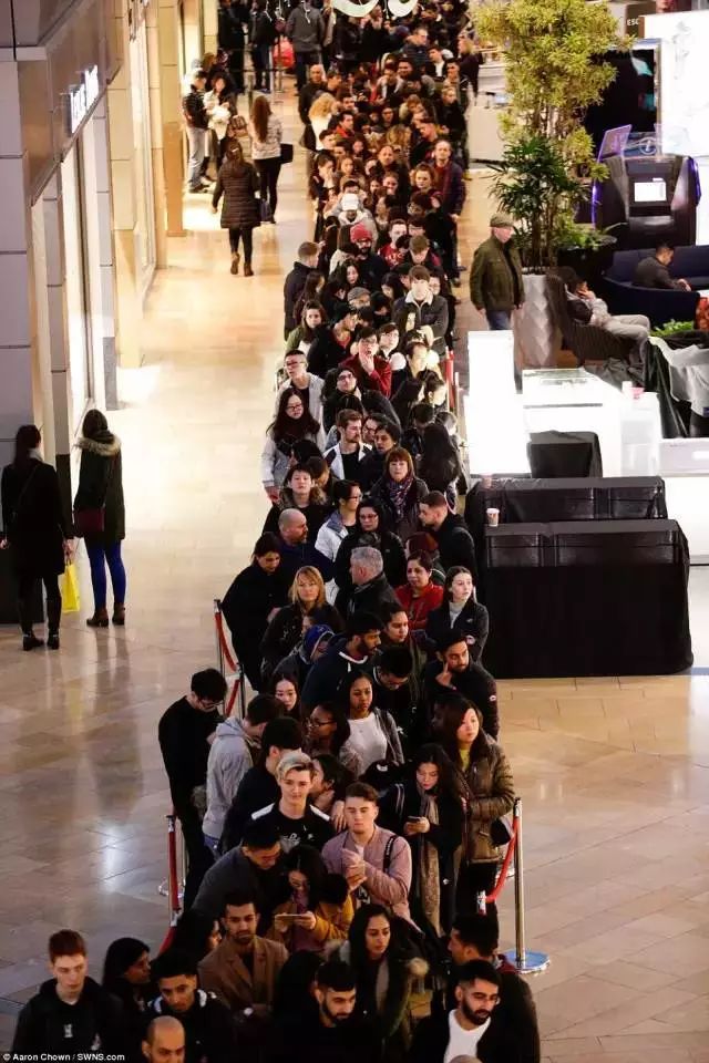 中国游客代购军团抢购盛况_英国boxing day_Boxing Day 英国购物折扣攻略